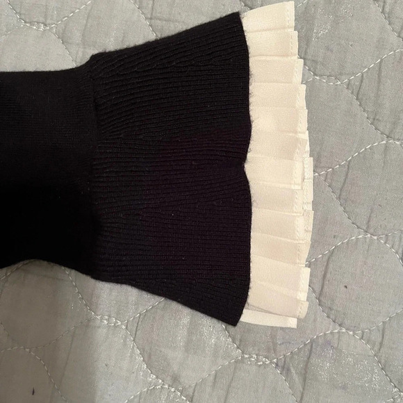 CHARTER CLUB~BLACK~ SWEATER/ BLOUSE~A QUALITY PIECE~ 👍 - Picture 11 of 11